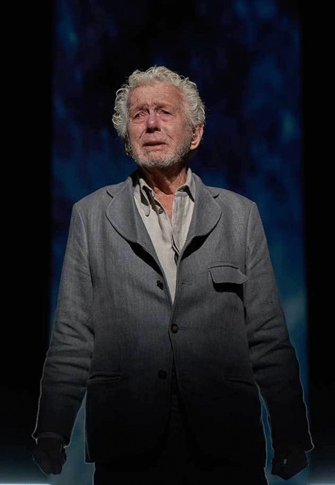 Peer Gynt’s last crossroad: the loneliness of an old adventurer