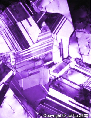 Strong materials: Twin strength