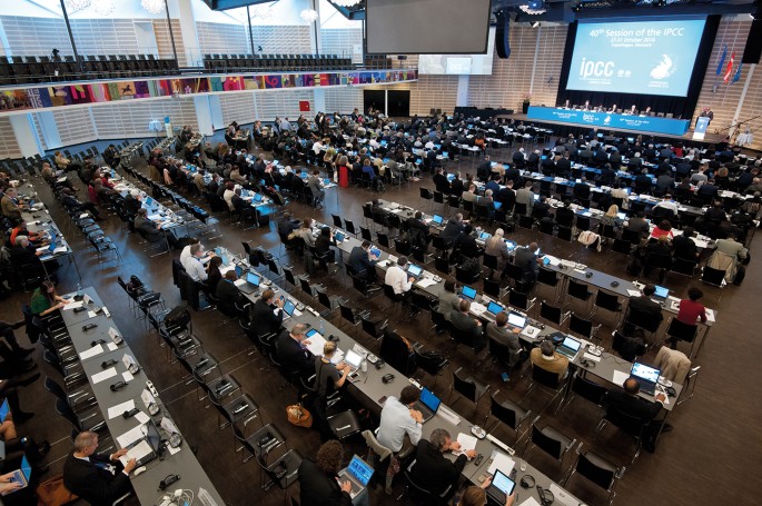 New leadership for a user-friendly ipcc