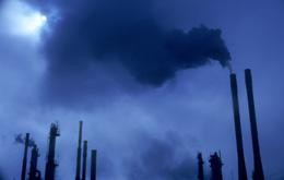Pollutants plucked from air with copper