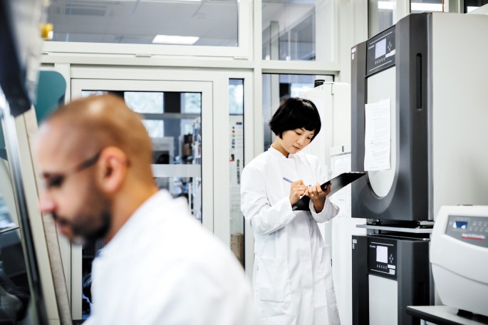 Salaries: Reality check | Nature