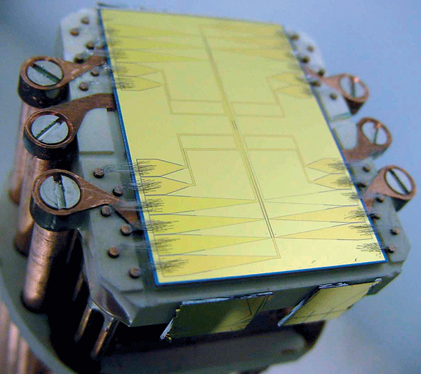 Atom interferometry on a chip | Nature Physics