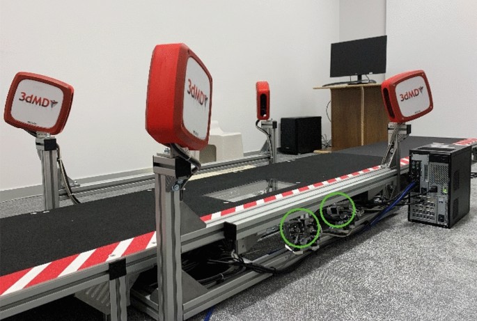 An exploratory study of dynamic foot shape measurements with 4D 