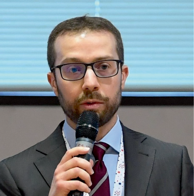 Analysis and research at the supranational level