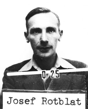 A photo of a young Joseph Rotblat in black and white.