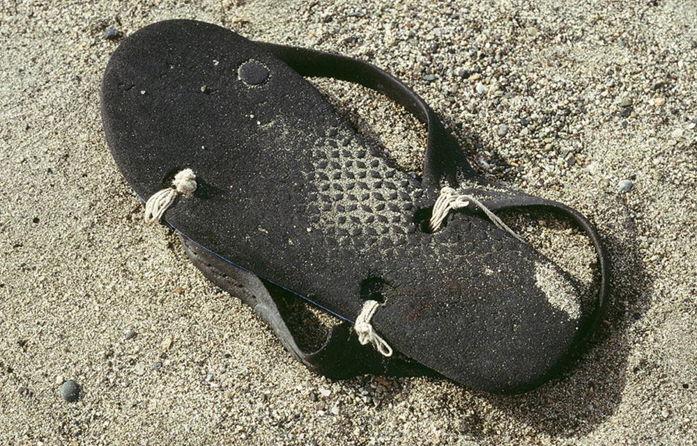 beachcomber bills flip flops