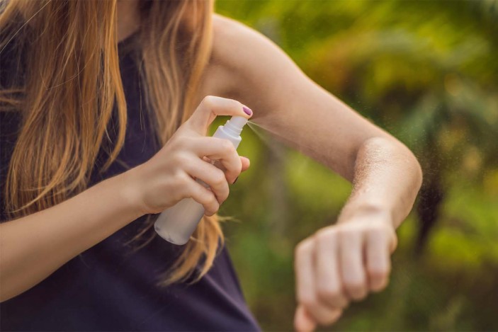 Essential Oil Top 10 Natural Bug Repellent