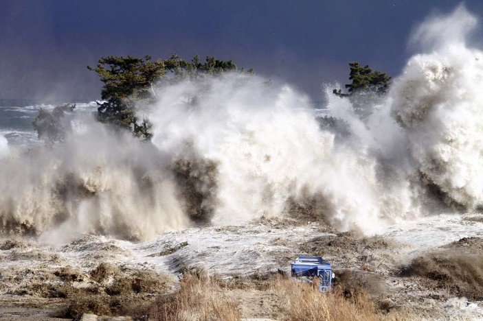 Left In The Wake Of The 2011 Japan Tsunami Nature Reviews Earth Environment