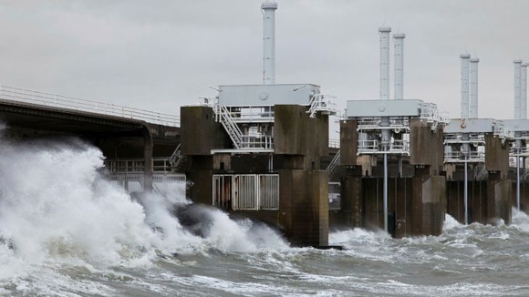 Oosterscheldekering storm surge barrier closed to protect Sealand against high tide