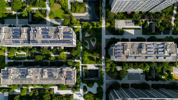 Photo of buildings in cityscape