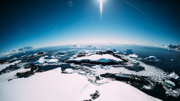 Polar–Midlatitude Interactions: Impacts on Weather Extremes and Climate Dynamics