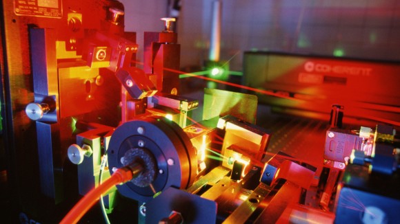 Nonlinear optical probes and ultrafast dynamics of quantum materials