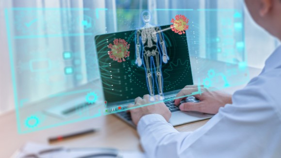 examining inner chest coronavirus of patient's lungs
