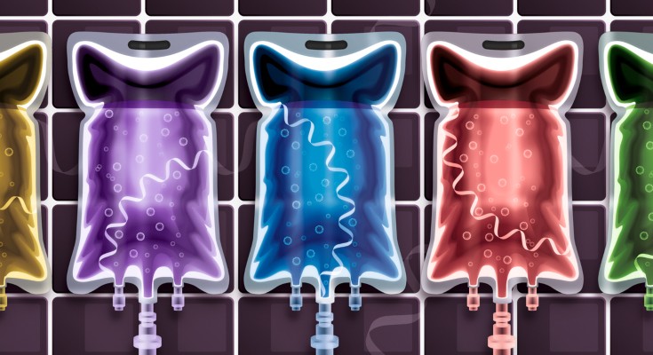 Multi-colored IV bags filled with circular RNAs